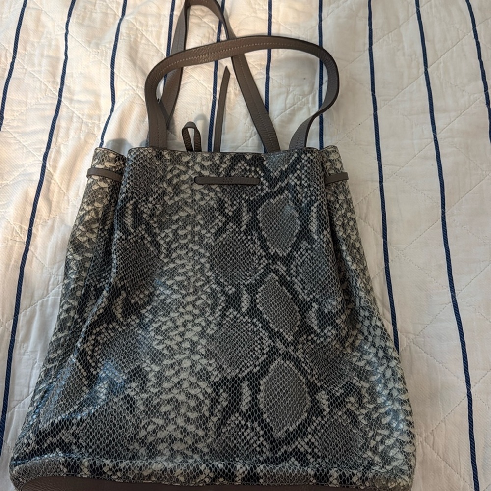 Banana Republic. Leather snake skin design